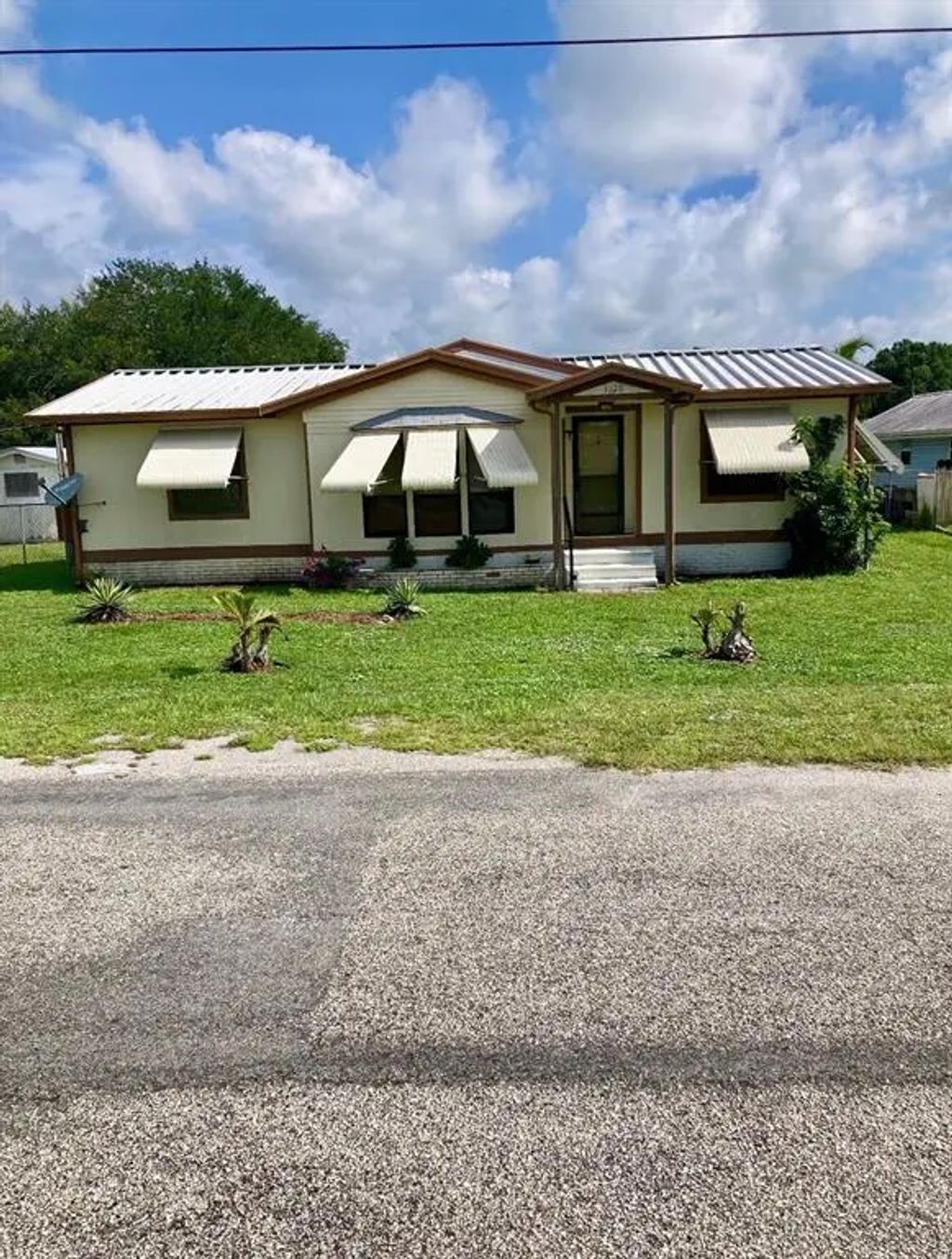 1038 20th Street, OKEECHOBEE