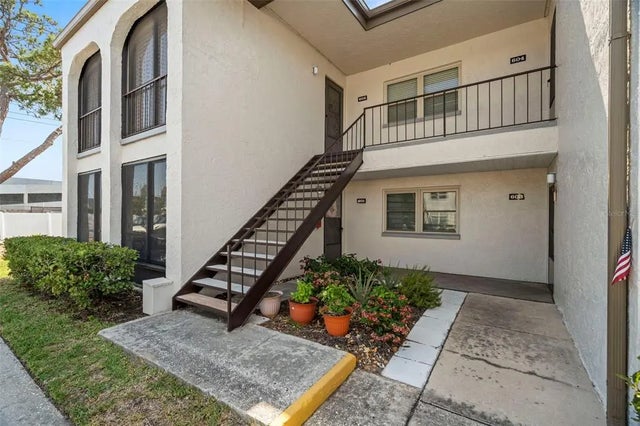 7701 Starkey Road 601, SEMINOLE