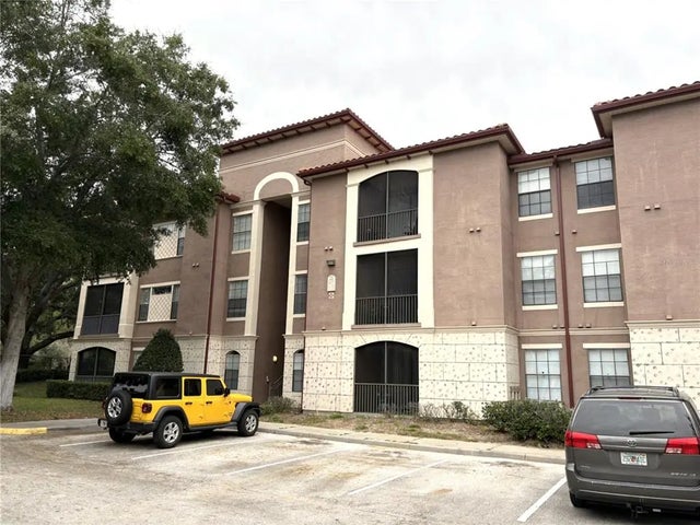 6177 Metrowest Boulevard 102, ORLANDO