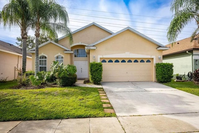 13230 Luxbury Loop, ORLANDO