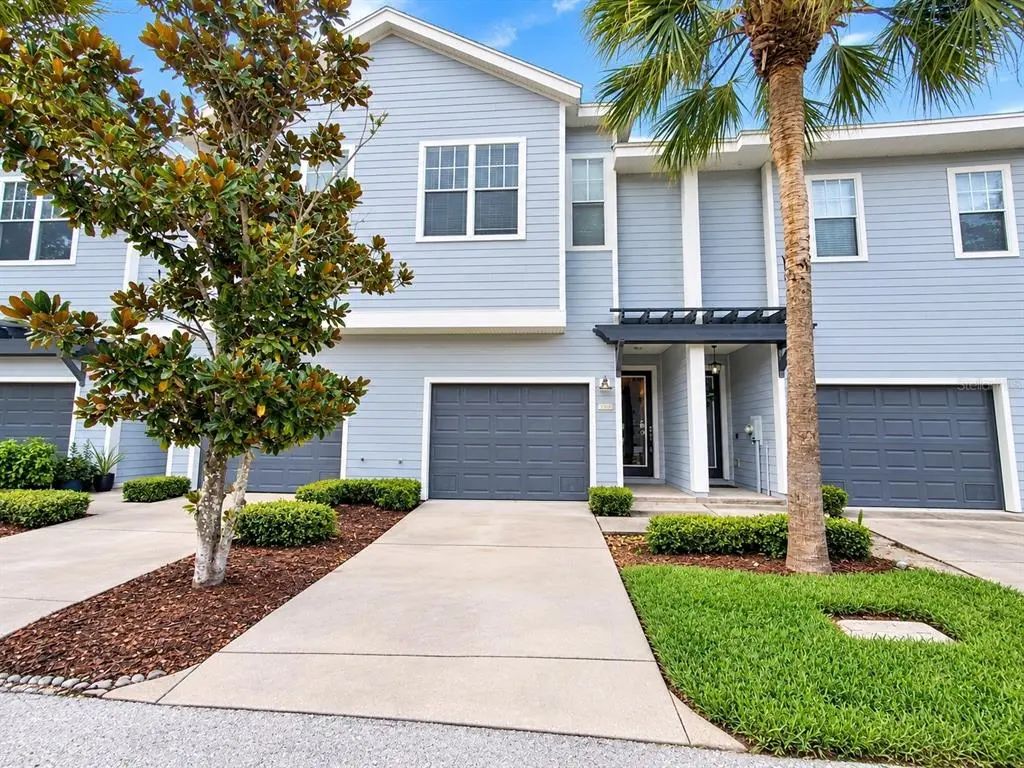 8319 King Blossom Court, TAMPA