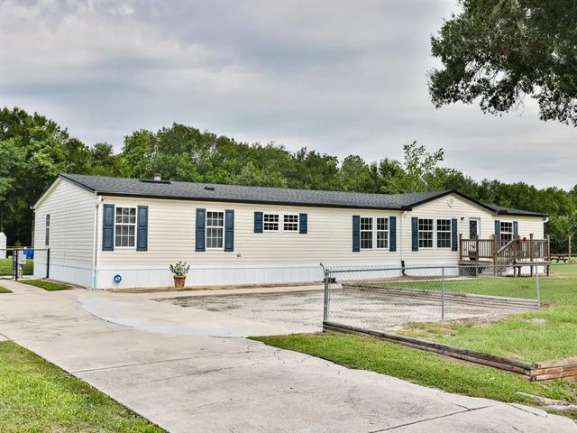 1120 Saddlewood Boulevard, LAKELAND