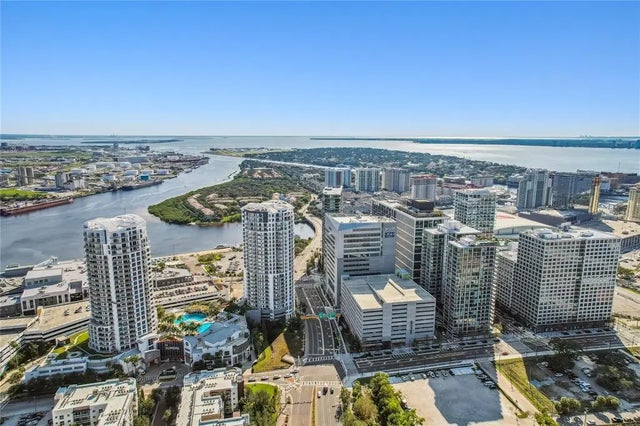 1209 E Cumberland Avenue 2101, TAMPA