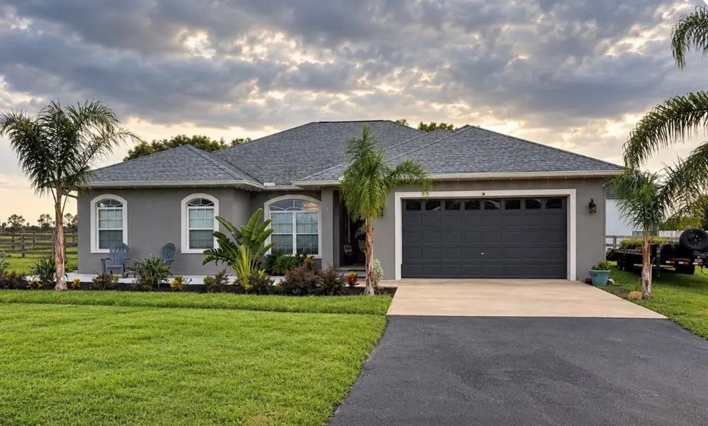 5301 Varn Road, PLANT CITY