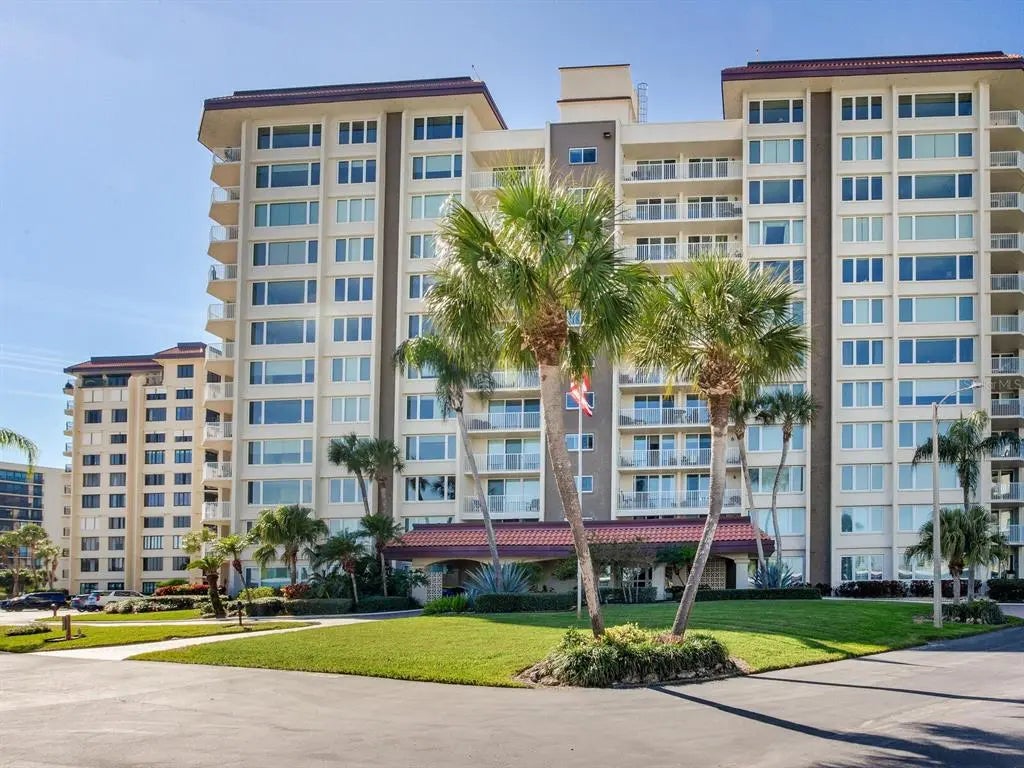 736 Island Way 1104, CLEARWATER BEACH
