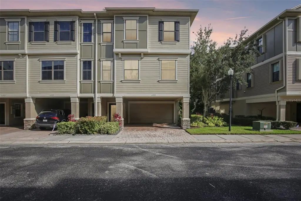 6223 Anhinga Place, TAMPA