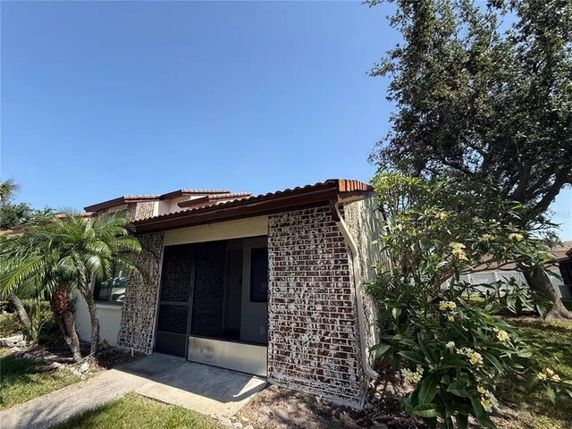 7360 Ulmerton Road 20f, LARGO