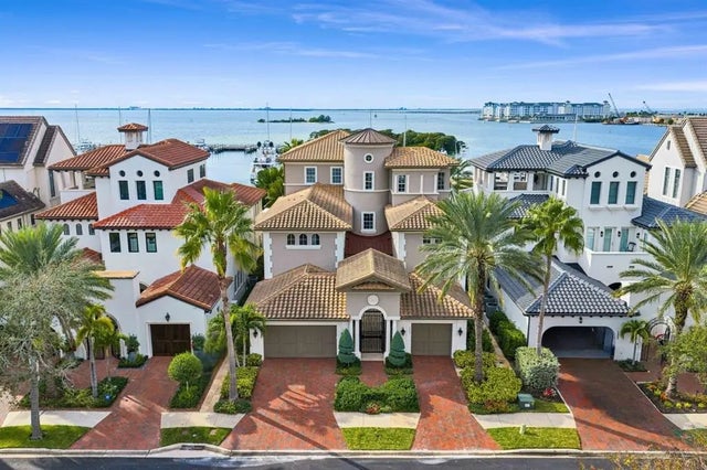 5905 Beacon Shores Street, TAMPA