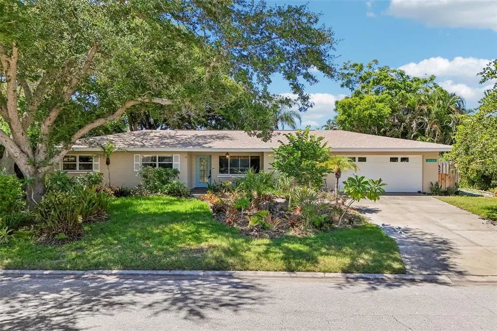 2400 S Brink Avenue, SARASOTA