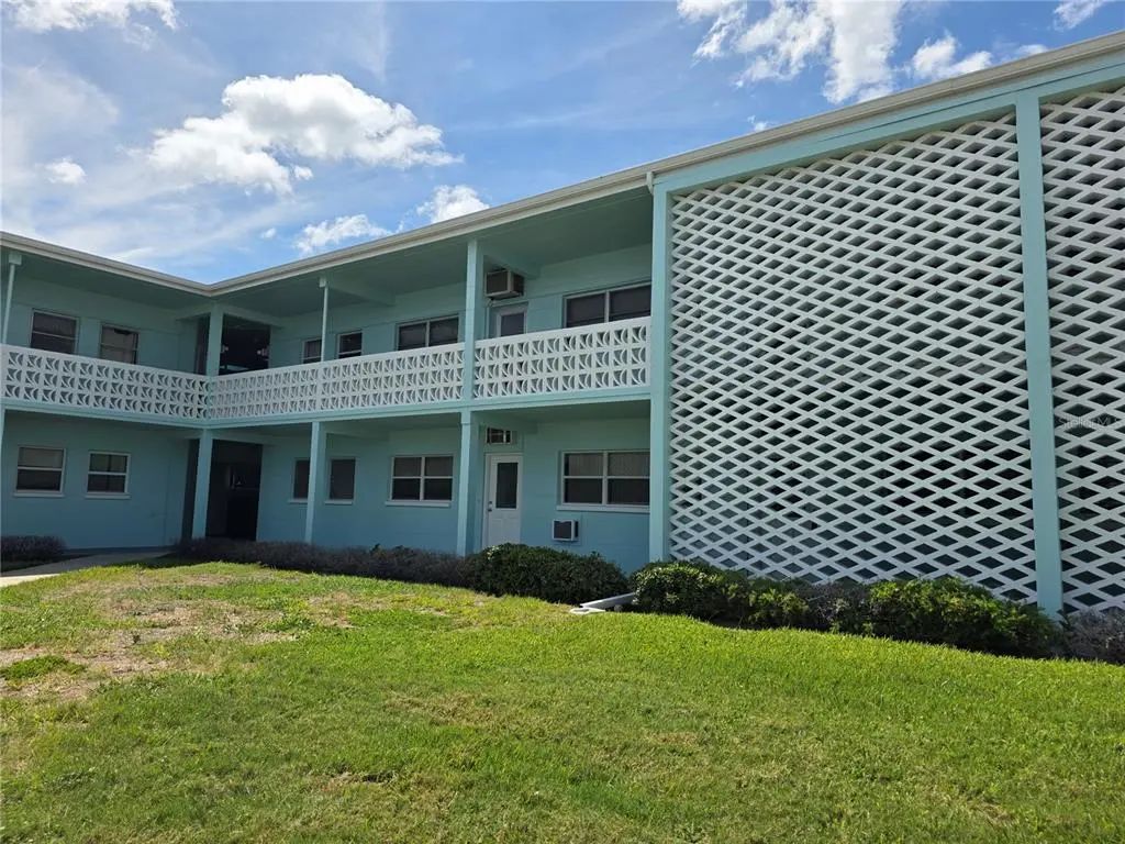 7050 Sunset Way 12, ST PETE BEACH