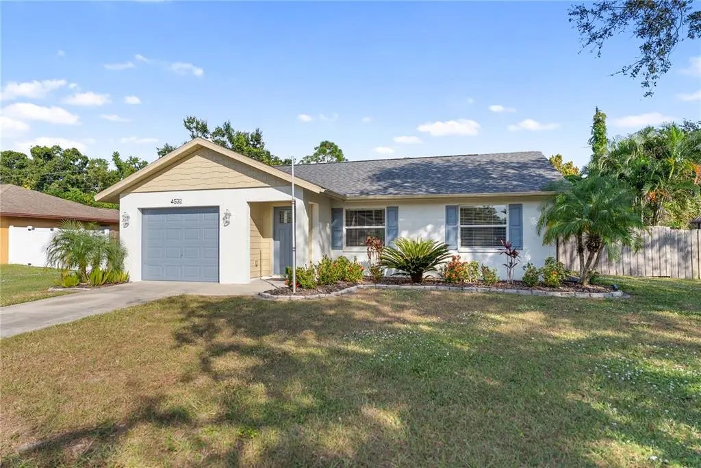 4532 N Shade Avenue, SARASOTA