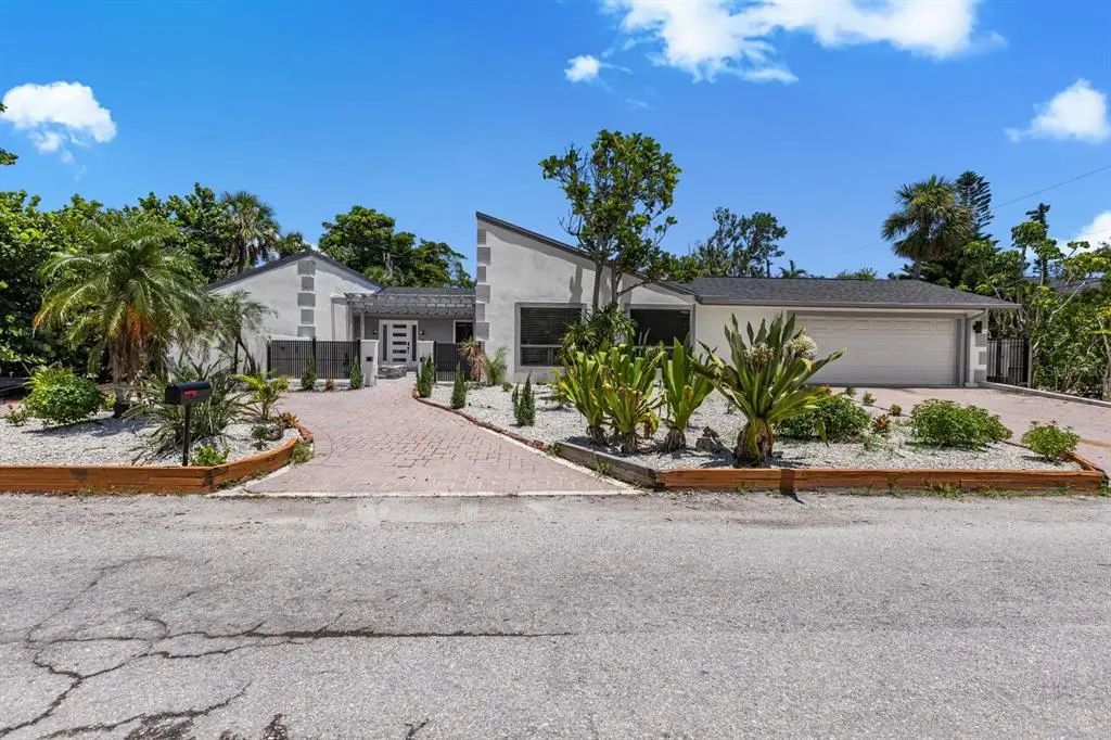 3455 Anglin Drive, SARASOTA