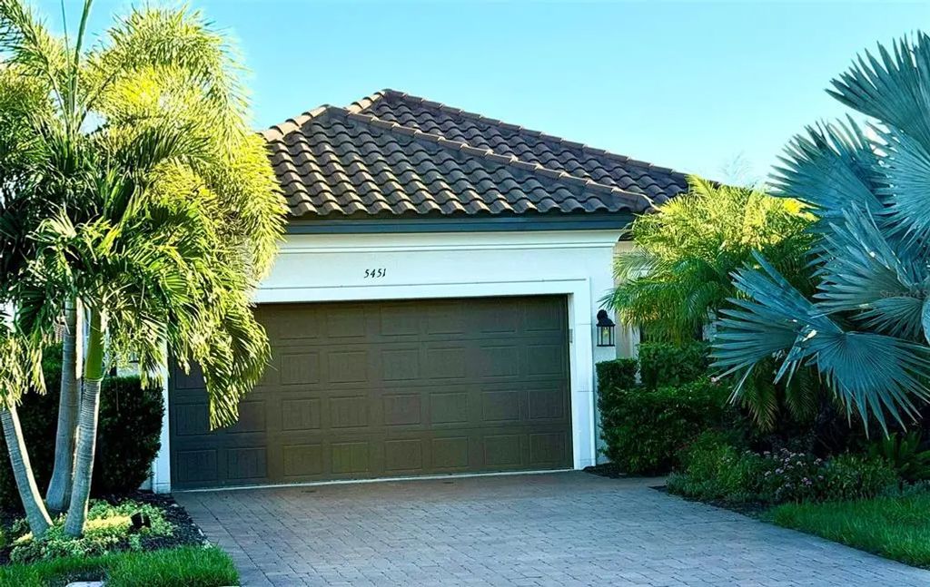 5451 Lago Maggio Street, SARASOTA