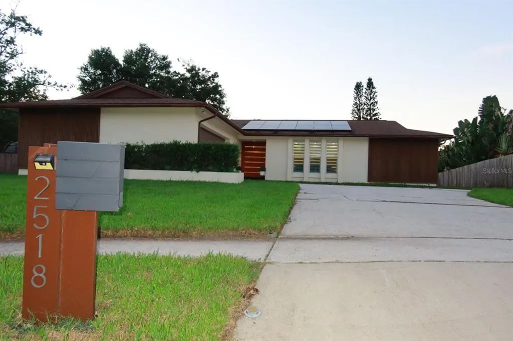 2518 Hickory Court, CLEARWATER