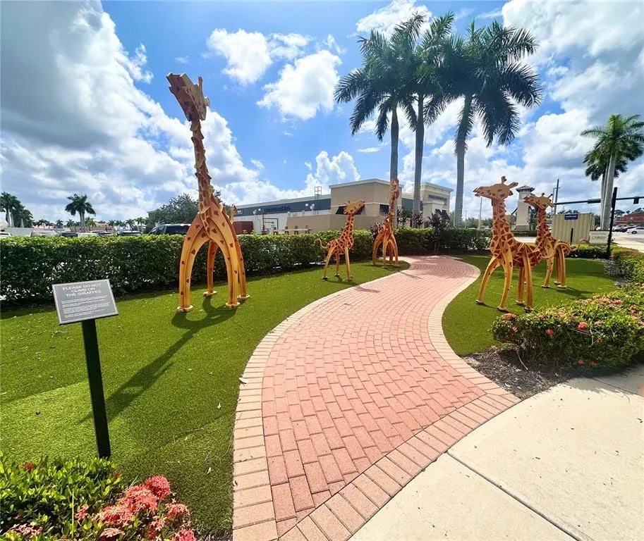 Gulf Shores Realty: 61 22ccefbce7703e99bd4dc35179de60c4 l