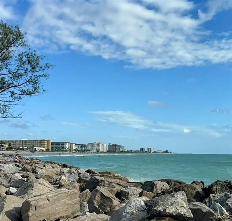 Gulf Shores Realty: 65 2b42d90953d3c3ed52bcc3f014cb4f7d l