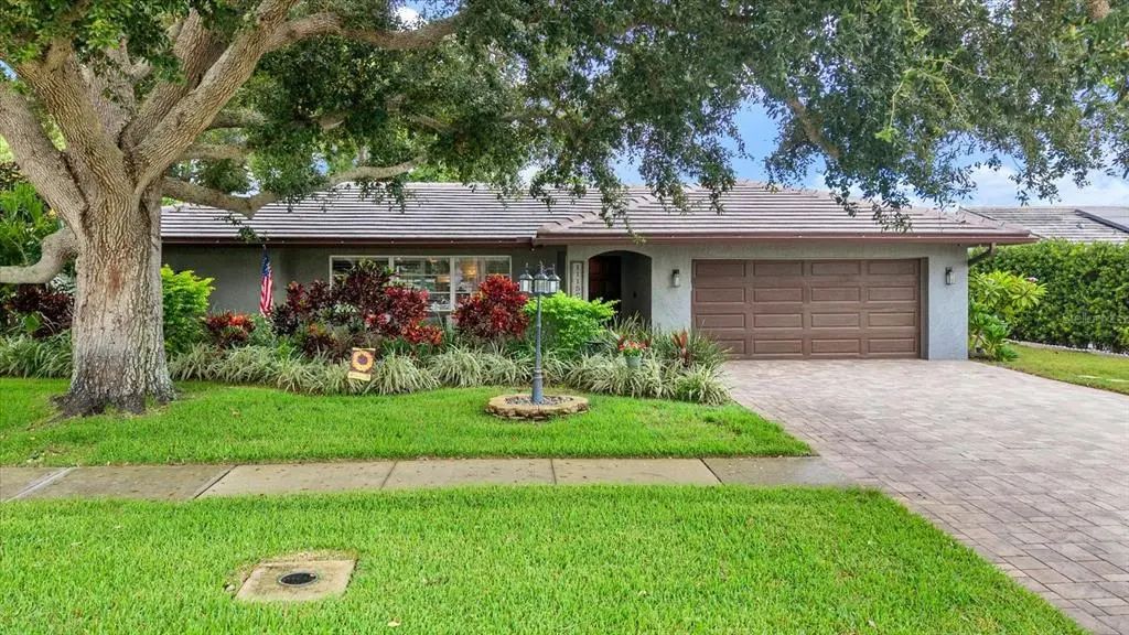 11158 137th Street N, LARGO