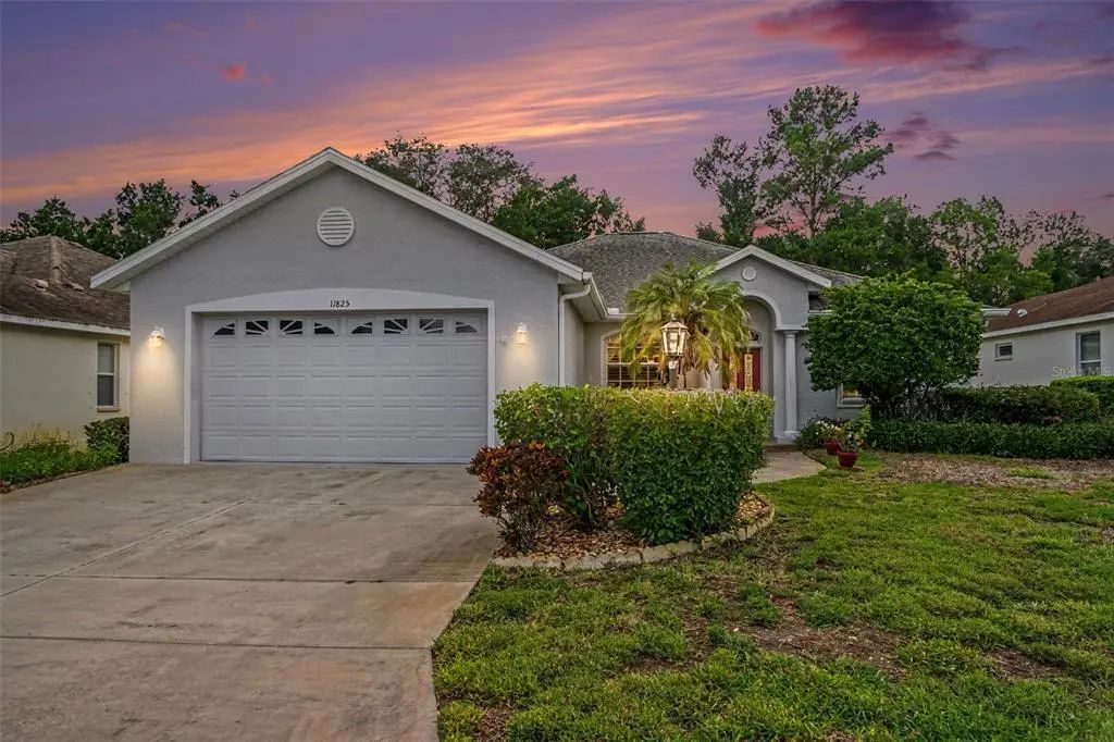 11825 Hollyhock Drive, BRADENTON