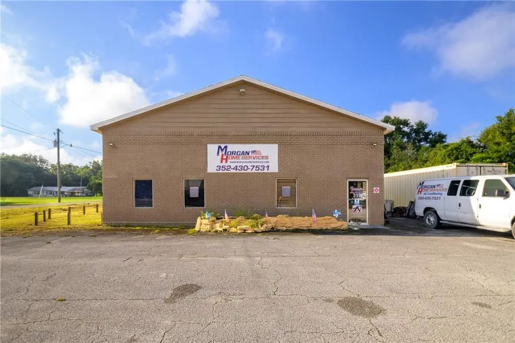319 W Seminole Avenue, BUSHNELL