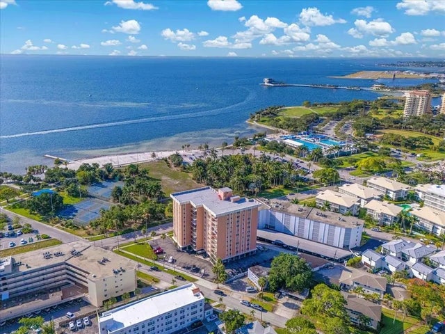 1120 N Shore Drive Ne 802, ST PETERSBURG