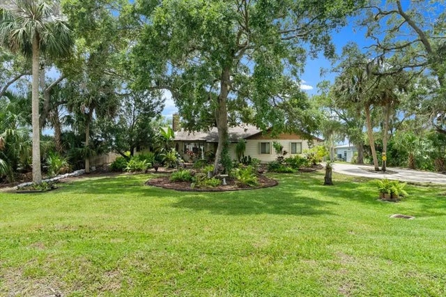 2940 Sunset Drive, NEW SMYRNA BEACH