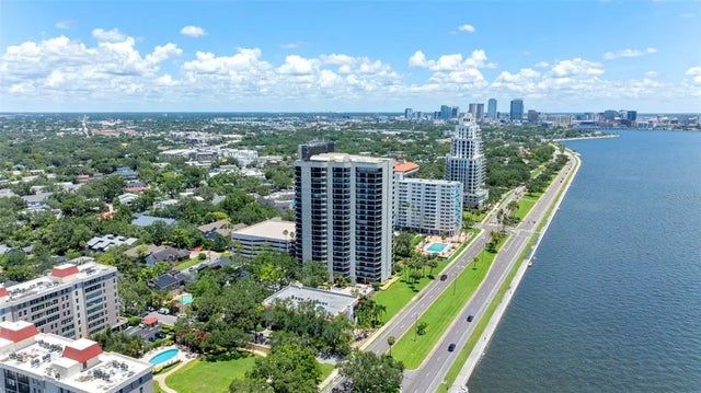 2413 Bayshore Boulevard 1401, TAMPA
