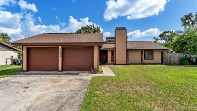 2236 Country Loop N, LAKELAND