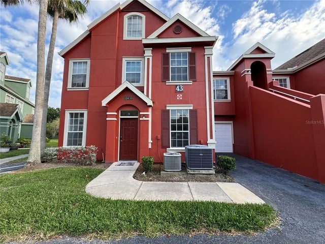 10430 White Lake Court, TAMPA