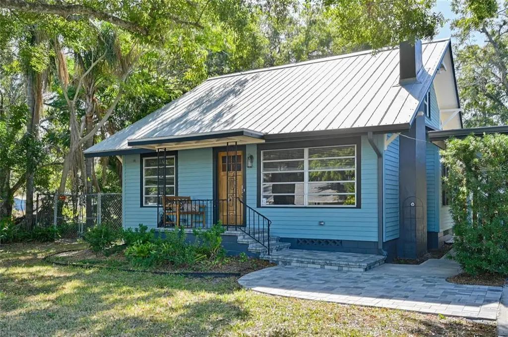 2408 Hillview Street, SARASOTA