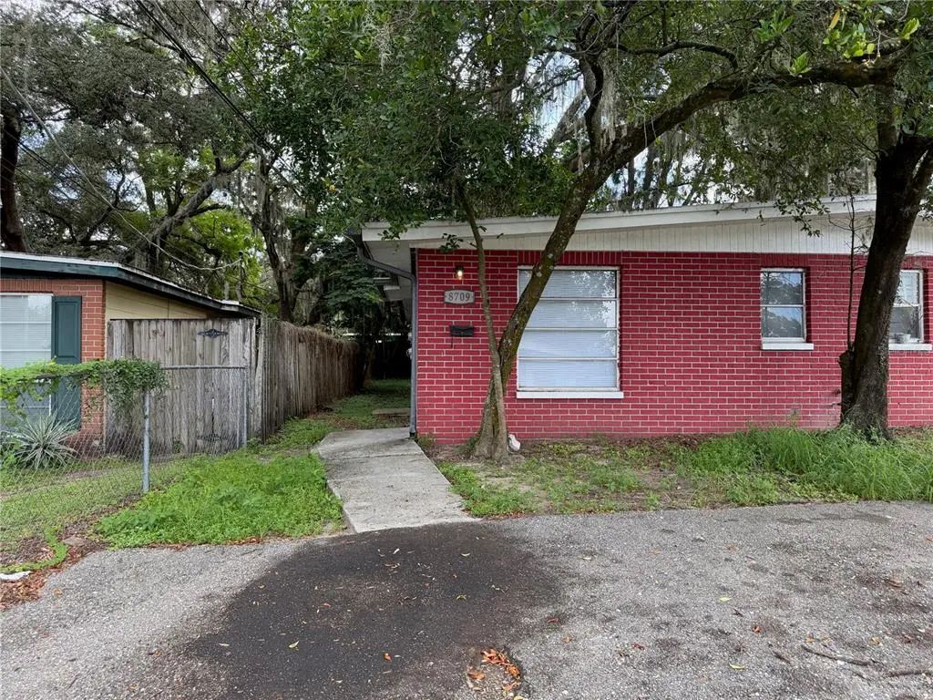 8709 N Mandarine Place A, TAMPA
