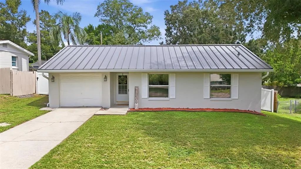 116 Lillian Street, MINNEOLA
