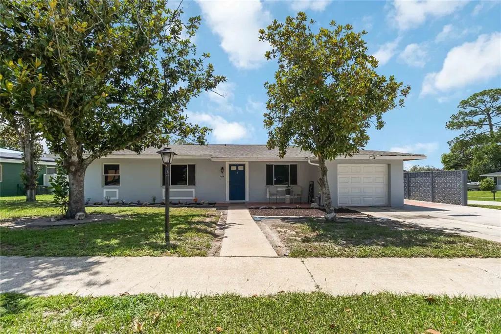 1624 Bloomfield Avenue, DELTONA