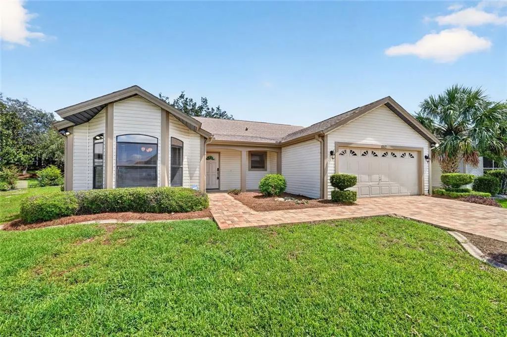 652 San Pedro Drive, THE VILLAGES