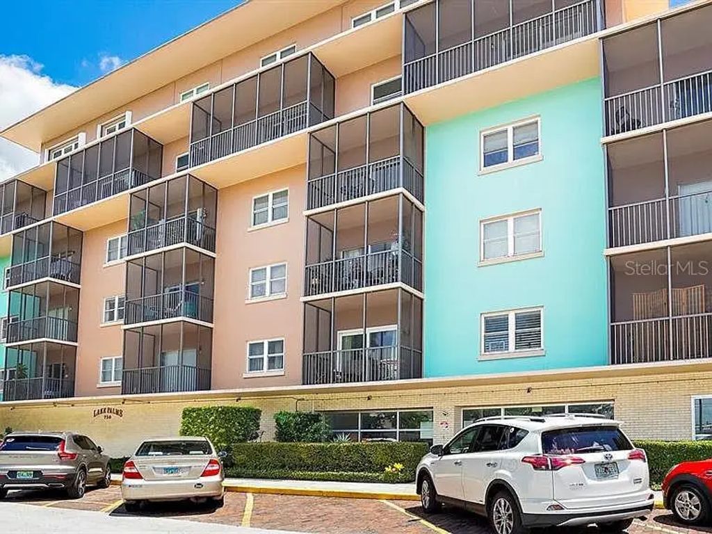 750 Burlington Avenue N 3h, ST PETERSBURG