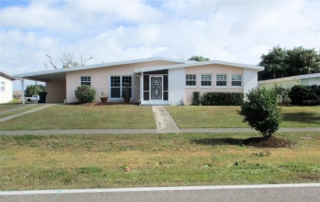 2440 Elkcam Boulevard, PORT CHARLOTTE