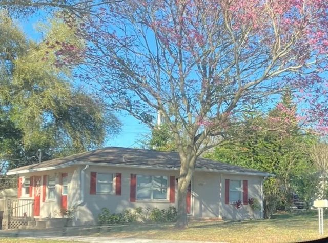 4320 Hedge Drive N, LAKELAND