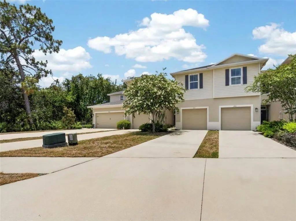 2911 Jacob Crossing Lane, HOLIDAY