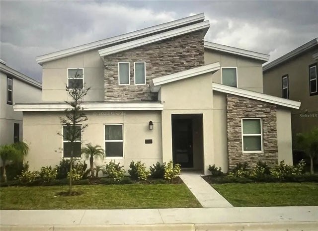 1201 Challenge Drive, DAVENPORT