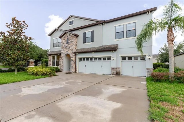 1389 Heritage Landings Drive, LAKELAND