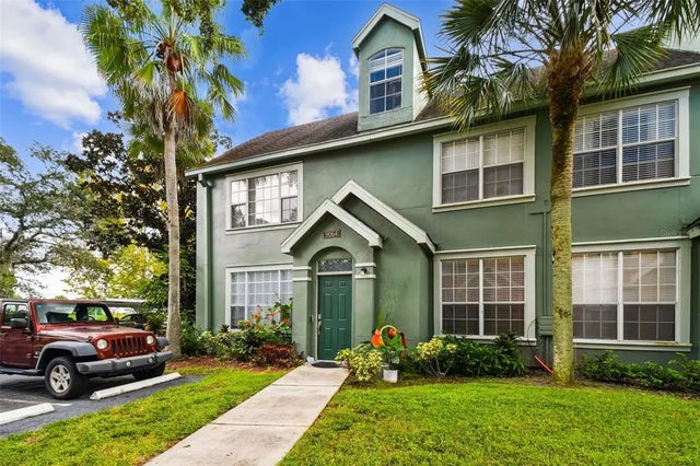 9064 Lake Chase Island Way, TAMPA