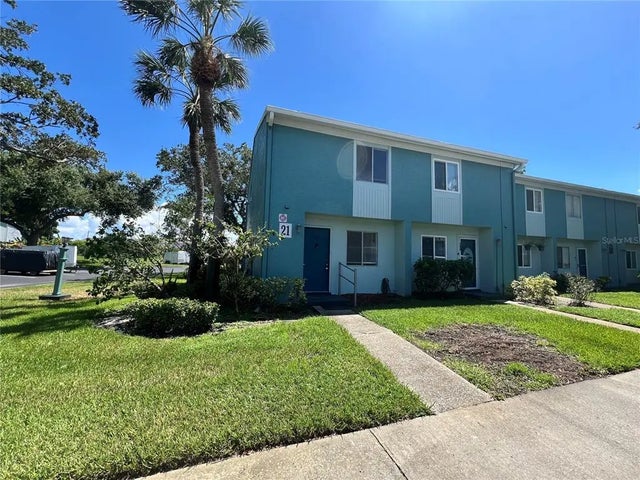 182 114th Terrace Ne 182, ST PETERSBURG