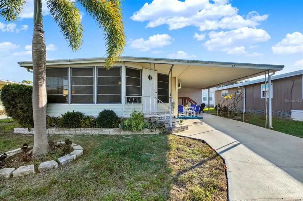 7880 54th Avenue N 17, ST PETERSBURG