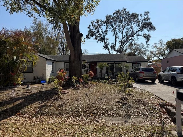 1514 W River Shore Way, TAMPA