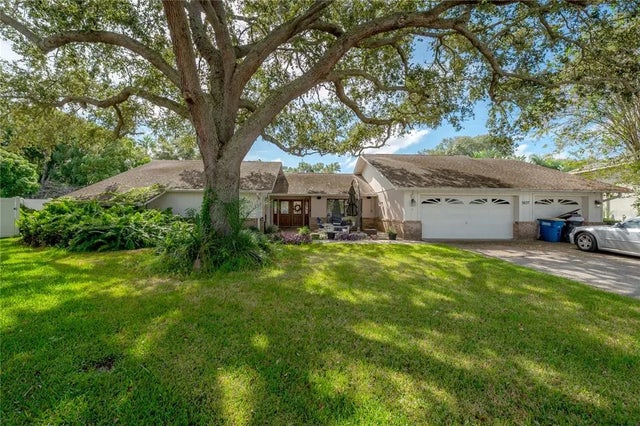 2637 Westview Court, CLEARWATER