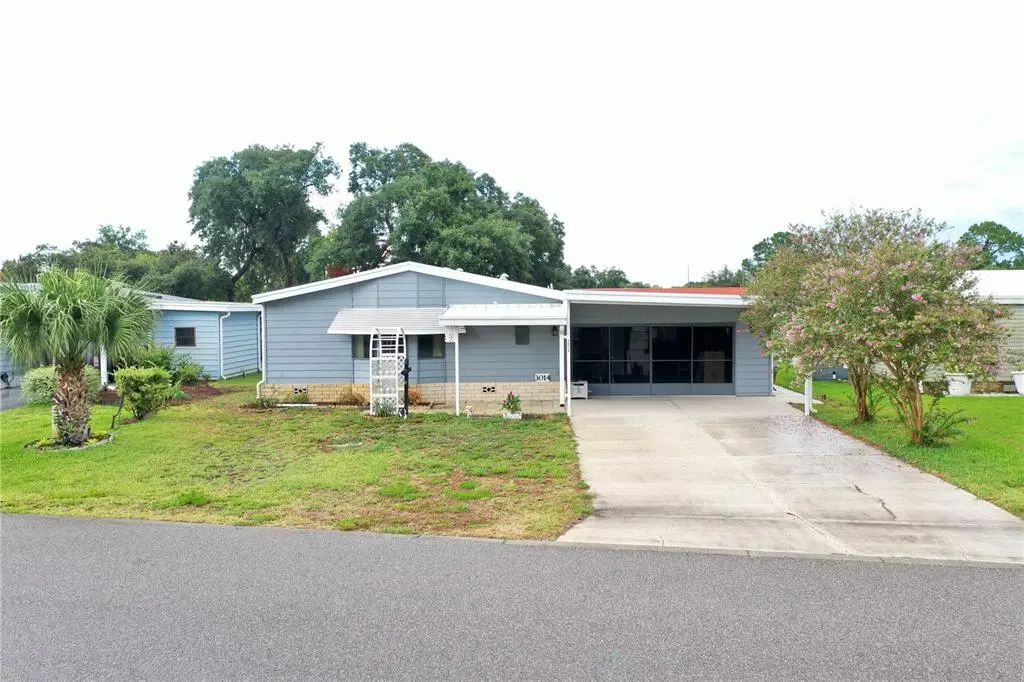 3014 Rainbow Road, TAVARES