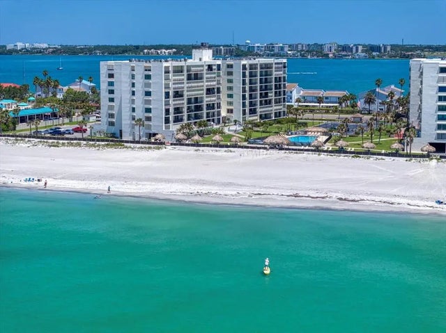 1400 Gulf Boulevard 804, CLEARWATER BEACH