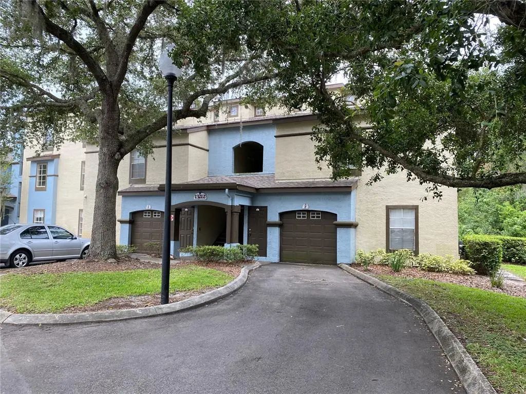 13212 Arbor Isle Drive 201, TAMPA