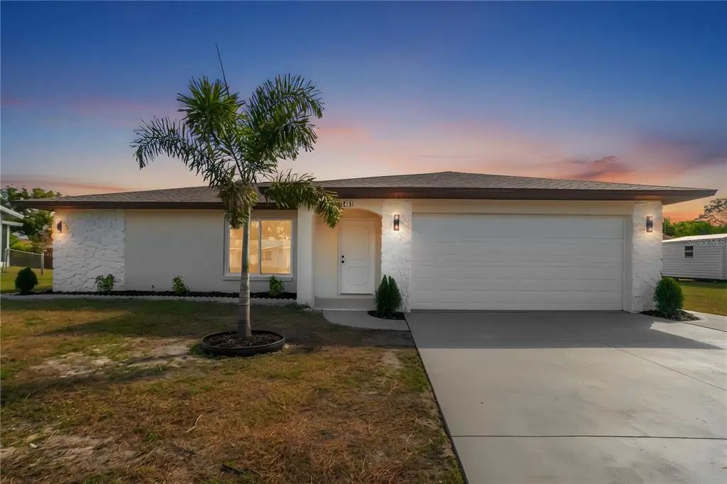 1461 Royal Road, VENICE