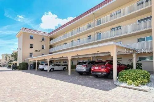1250 N Portofino Drive 305mar, SARASOTA