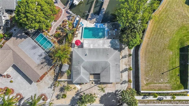 4315 Royal Palm Drive, BRADENTON